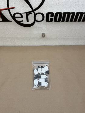 7727-2-2 Klixon Circuit Breaker 2 Amp Lot Of 7 P/ns 0513 0697 3210
