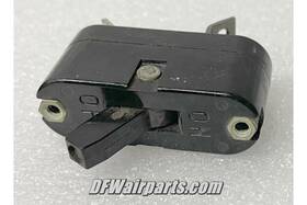 C-6363-30a Klixon C6363-30a 30a Vintage Warbird Aircraft Toggle Circuit Breaker