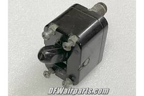 D-6364-1-70 Klixon D6364-1-70 70a Warbird Aircraft Circuit Switch Breaker