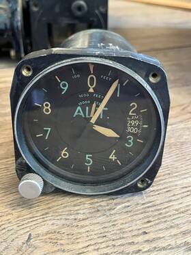 671cpx10-051 Kollsman Vintage An5760-2 Altimeter