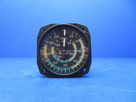 169-380048-1 Macleod Beech C23 Sundowner True Airspeed Indicator P/n 0724-185