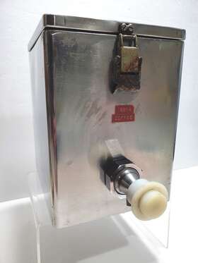 297-140 Mapco Mansfield Aircraft Products Company Coffee / Water Heater And Dispenser Vintage