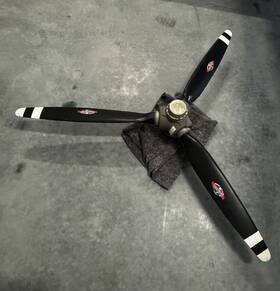 D3a32c88-m Mccauley 3 Three Blade Prop Propeller Cessna 210 L