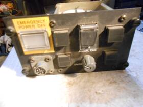 90a403030-1001 Mcdonnel Douglas Flight Simulator Emergency Shut Off Panel 5 3/4 X 3 3/8 Inches