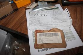 5950-00-660-3947 Military Standards Ms24524-27 Toggle Switch Ms24524-2 7 Uh-1 Uh-60 Ch-47 Oh-58 Helicopter