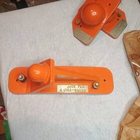 016a-99069-61 Mitsubishi 016a-99050-----016a-99069-61 Mu-2 Jack Pads Nose And Wings - 016a-99050 016a-99069-2 016a99069-1