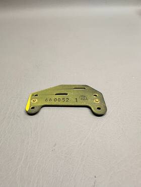660052-1 Mooney Bracket