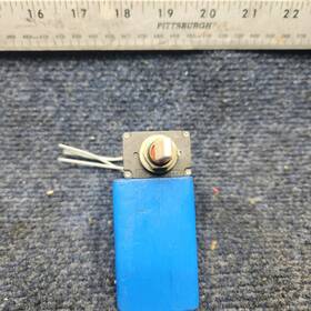8906k3149 Mooney M20k Cutler Hammer Toggle Flap Switch