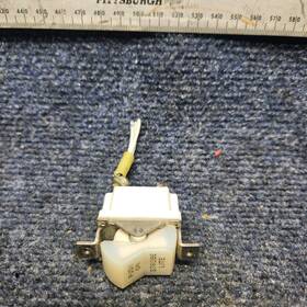 930023-107 Mooney M20k Strobe Light Toggle Switch