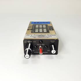 Aa83-001 Nat Aa83-100 Intercom Aa83-001 Nat Aa83-100 Intercom