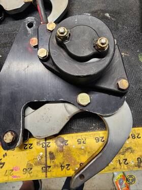 528-021-00 Onboard Systems Helicopter Cargo Hooks 2 000lbs