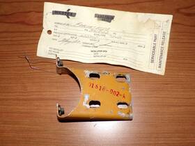 01618-002 Piper T1040 Bracket