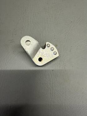 19033-000 Piper Latch
