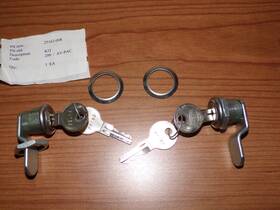 25163-008 Piper Key Set