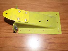 25876-000 Piper Twin Comanche Seatbelt Attachment Bracket