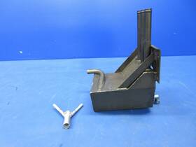 286-p23-0280111f Piper 286-p23-028-111f Pa-23-235 / 250 Turbocharger Oil Tank P/n 0824-2042