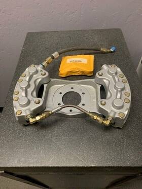30-123 Piper Chieftain Cleveland Dual Caliper Brake Assy-new