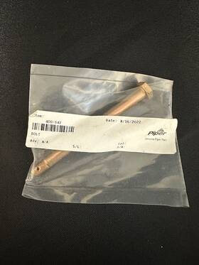 400-547 Piper Aircraft Bolt P/n New Surplus St