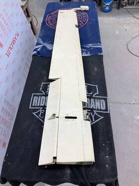40200-43 Piper Aileron - Right Chieftain Pn