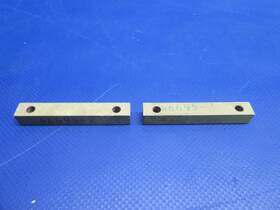 0126-745 Piper 46695-2 Pa-31 Wedjit Attachment Spacer P/n Nos Lot Of 2