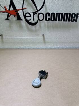 8906-k-1385 Piper 487-936 Pa-28r Arrow Landing Gear Switch 1730a