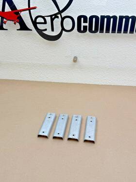 62654-003 Piper Seat Track Stop 4ct. P/n 3383