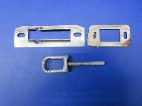 1224-1450 Piper 63293-02 Pa-28-180 Door Latch Plate Striker And Loop P/n