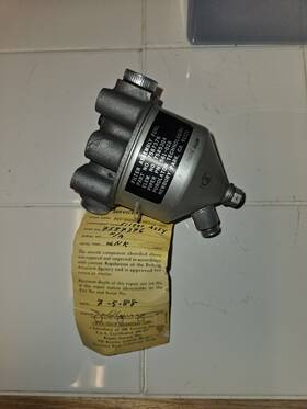 7587376 Piper Purolator Filter Assembly