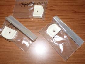 79456-000 Piper Assist Strap Caps