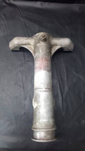 Pa-23-150 Piper G9491-1-a Pa-23-150/160 Apache Airplane/aircraft Nose Gear Trunnion