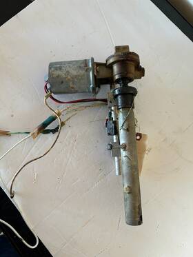 D145-00-25 Rockwell 47275-1 Commander 112a Flap Motor Assembly 47275