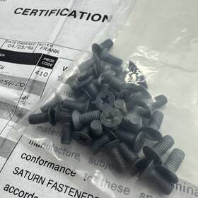 5305-00-957-7810 Saturn Ms24693a271 38 Screws 10-32 7/16 Inch Long