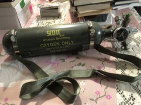 5500-b Scott Aviation Oxygen Bottle With Valve