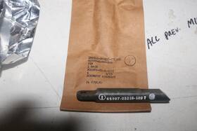 1560-00-915-7743 Sikorsky 65207-01016-109 Nos Pin Pn Ch-53