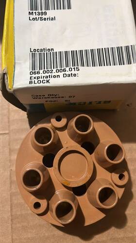 M-1399 Slick Magneto Distributor Cap Pn