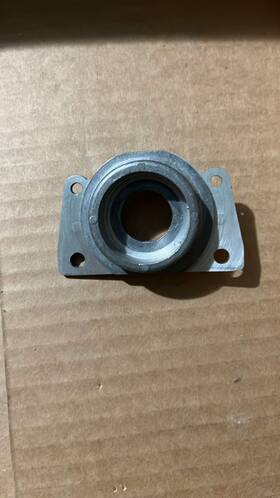 M1071 Slick M1308 400 Series Aircraft Magneto Bearing Housing