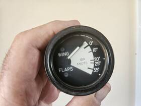 824346 Stewart Warner Flap Indicator P/n Commander Cessna Piper