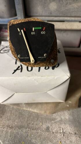 C669512 Stewert Warner 0102 Cessna Oil Pressure Gauge