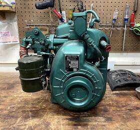 1a08-4 Teledyne Military Surplus Wfi Gasoline Engine Brand New But Was Painted
