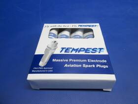 0125-899 Tempest Urhb32e Spark Plugs P/n Lot Of 4 New