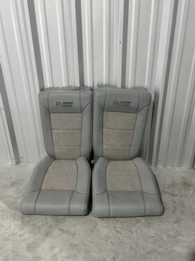 Rv12is Vans Leather Seats Excellent Condition Barely Used Great Deal