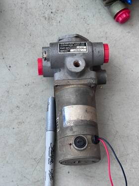 10100-8 Weldon Aircraft Fuel Pump And