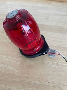 01-0770509-01 Whelen Model 70509 Flasher -red - 14v New Old Stock