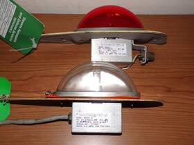 01-0790033-25 Whelen 01-0790033-06 Red/white Anti Collision Lights And