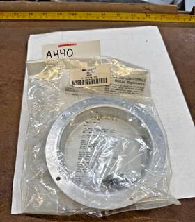 19-130074-009 Whelen A440 P/n - Adapter Beacon Mount New Surplus Alt