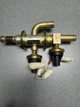 Parker 1H5-21 Vacuum Manifold 9AK. Fixed Price $100.00.