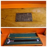 Aircraft Tyre Pressure Gauge Royal Force WW2 Era Broad Arrow With Case. Fixed Price $84.44.