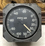 Vintage Kollsman Intrument Indicator Slace Static Air A29267-10-001. Fixed Price $60.00.
