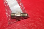 Parker Cleveland Cessna Fitting 104-04900. Fixed Price $20.00.