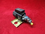 Parker, Vickers Electric Motor & Hydraulic Pump 25V Pn 2751550. Fixed Price $1340.95.